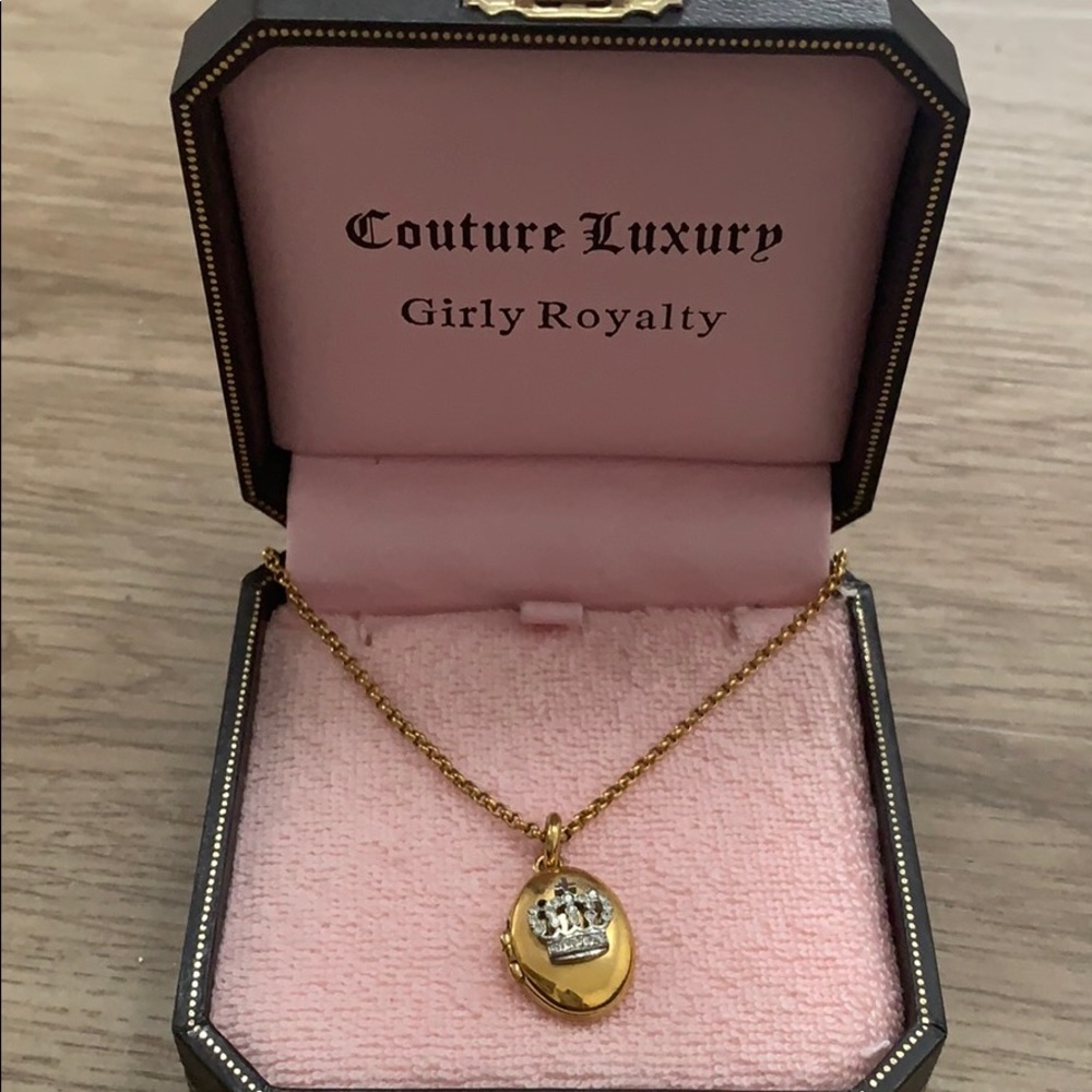 Juicy couture locket necklace